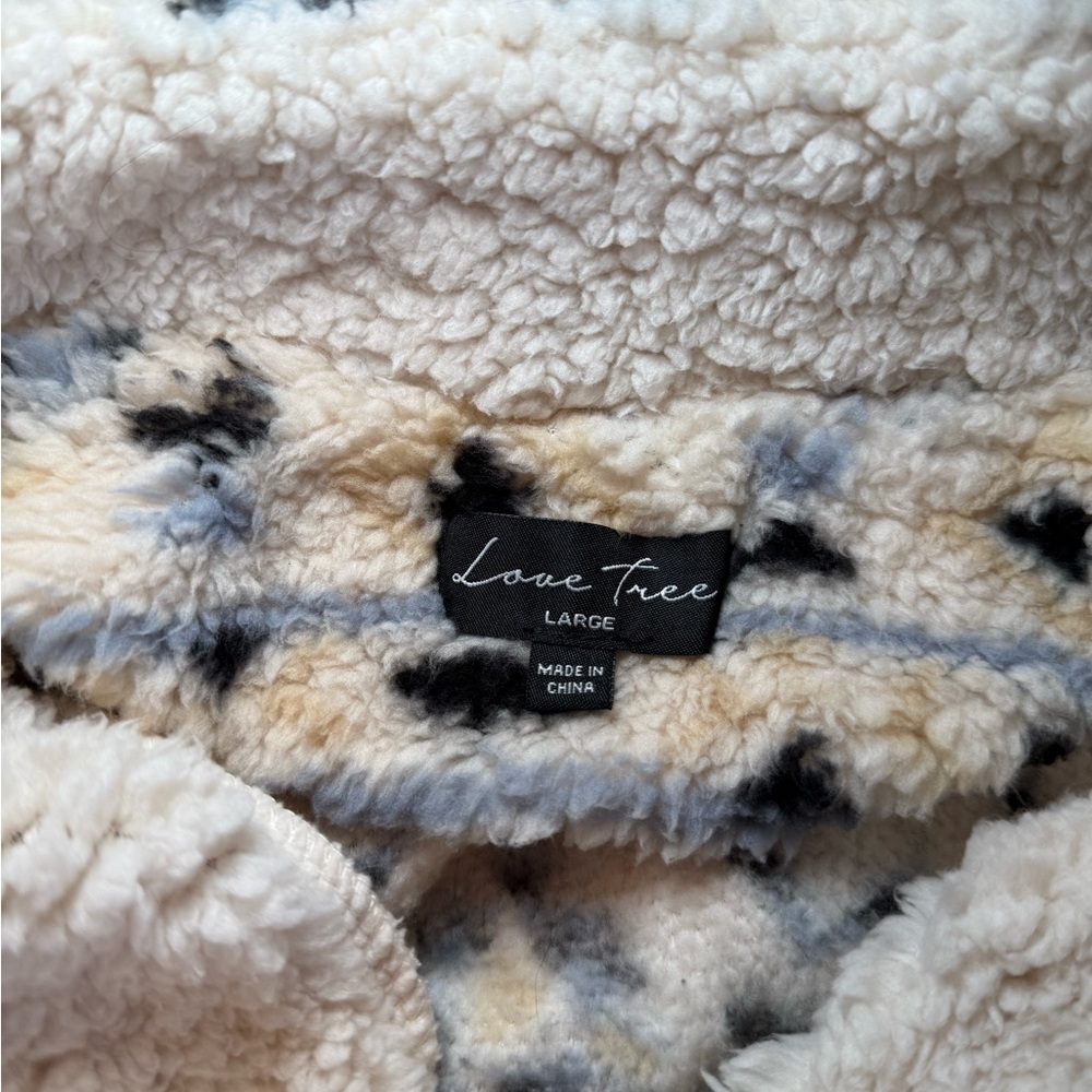 Love Tree Patterned Fleece Jacket - image 1